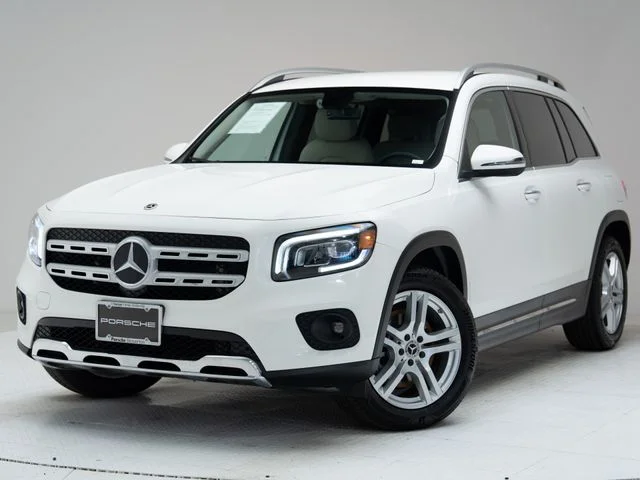 2022 Mercedes-Benz GLB GLB 250 4MATIC's photo
