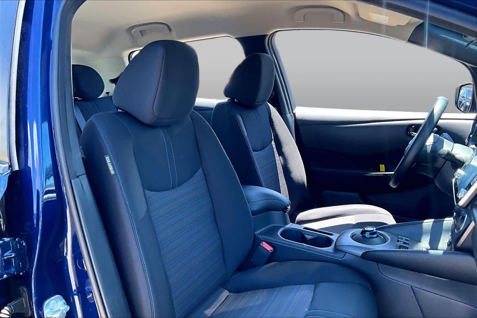Pre-Owned 2025 Nissan LEAF S
