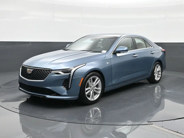 2023 Cadillac CT4 Luxury