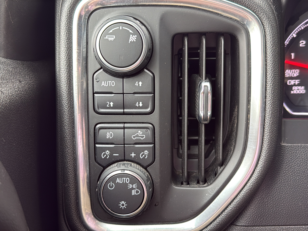 Used 2019 Black Chevrolet LT Trail Boss image 24