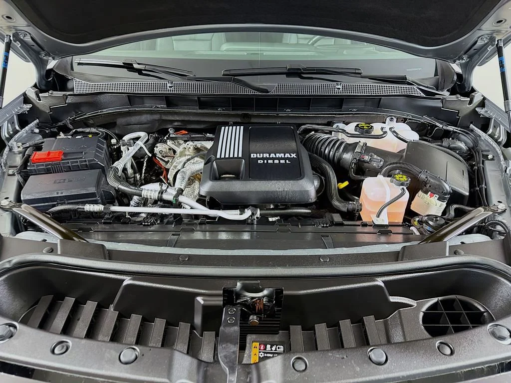 Used 2026 Sterling Gray Metallic Chevrolet RST image 29