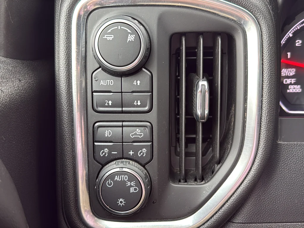 Used 2019 Black Chevrolet LT Trail Boss image 24