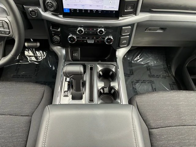 New 2026 Carbonized Gray Metallic Ford XLT image 12