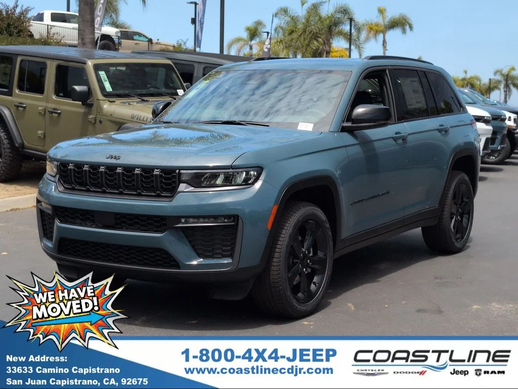 New 2026 Steel Blue Exterior Paint Jeep Limited image 1