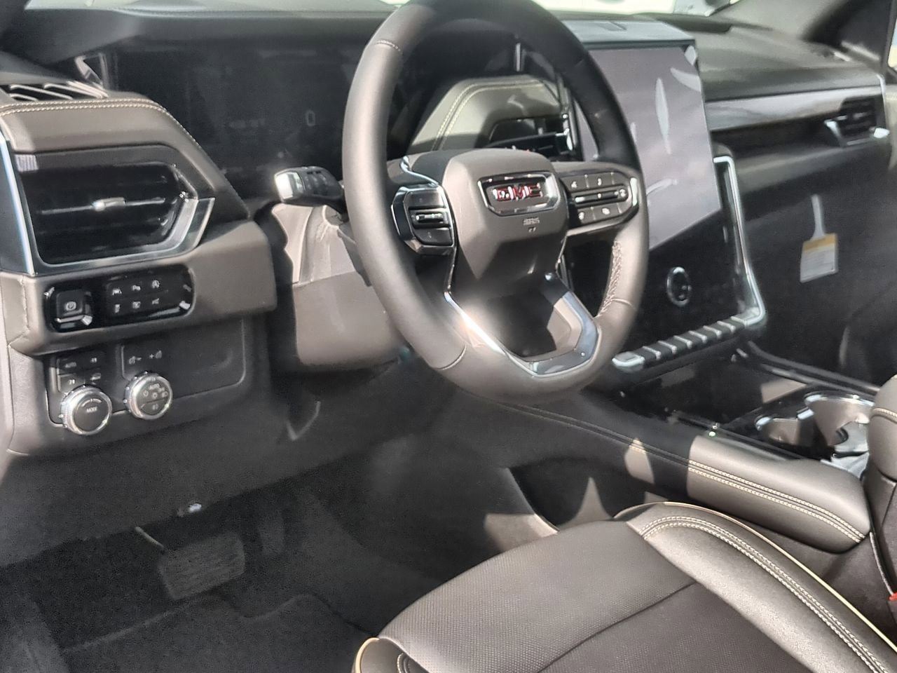 New 2026 Sterling Metallic GMC Elevation image 10