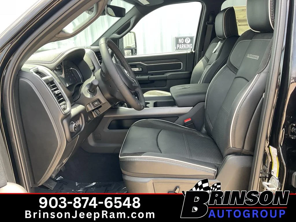 New 2026 Diamond Black Crystal Pearlcoat Ram Laramie image 11