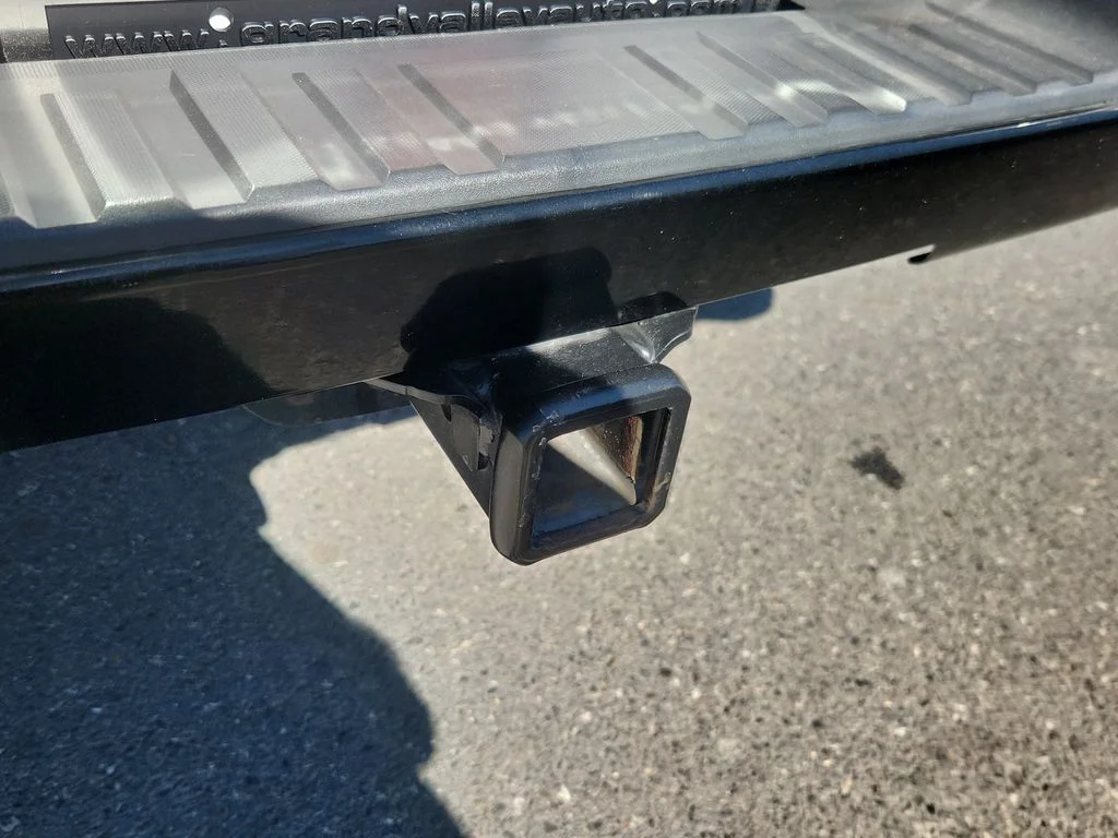 Used 2017 Black Chevrolet LTZ image 13