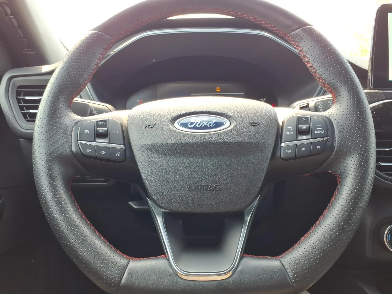 Used 2025  FORD STLINEP image 25