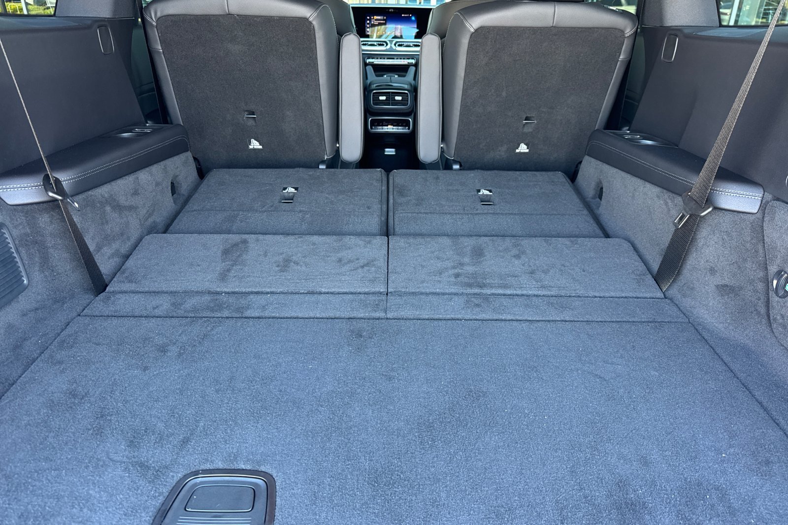 New 2027 Dark Petrol Mercedes-Benz GLS 450 image 36