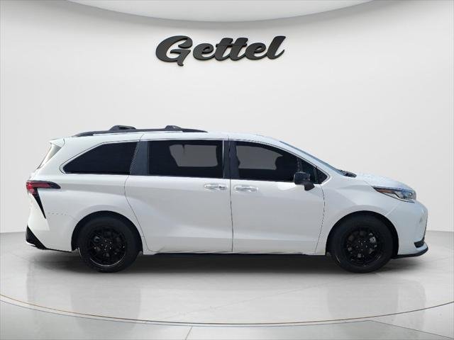 Certified Used 2023 ICE CAP Toyota  image 4