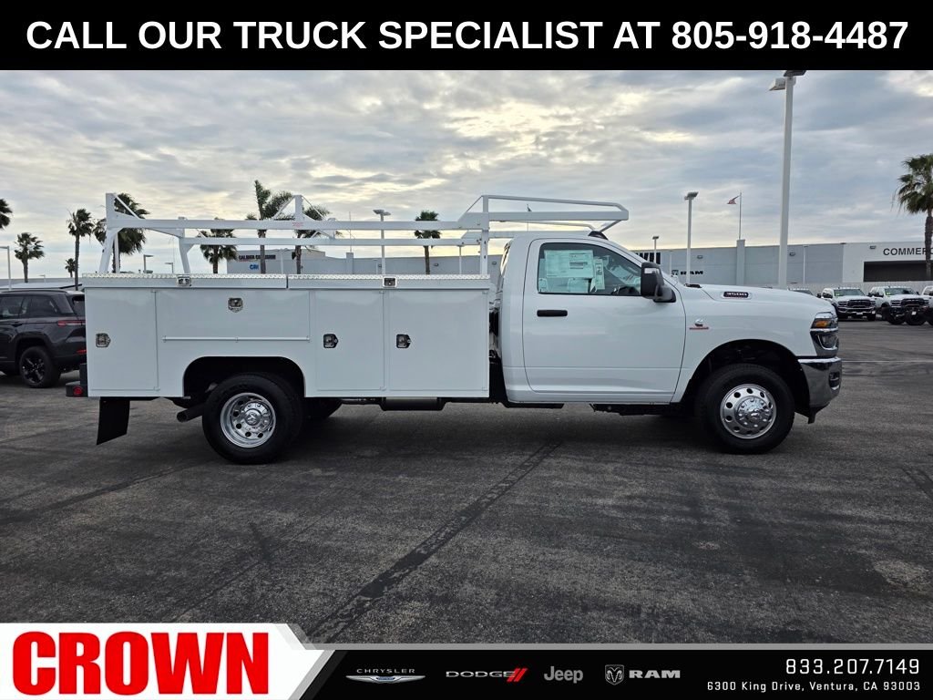 2025 RAM 3500 Chassis Tradesman - Photo 8