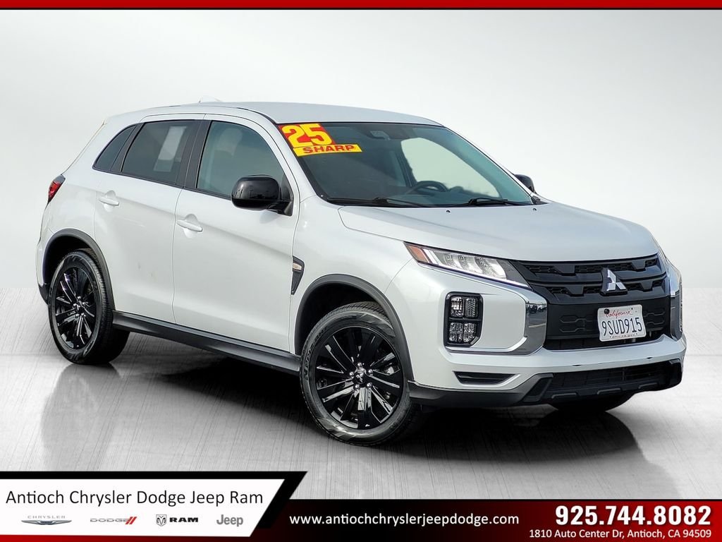 2025 Mitsubishi Outlander Sport LE