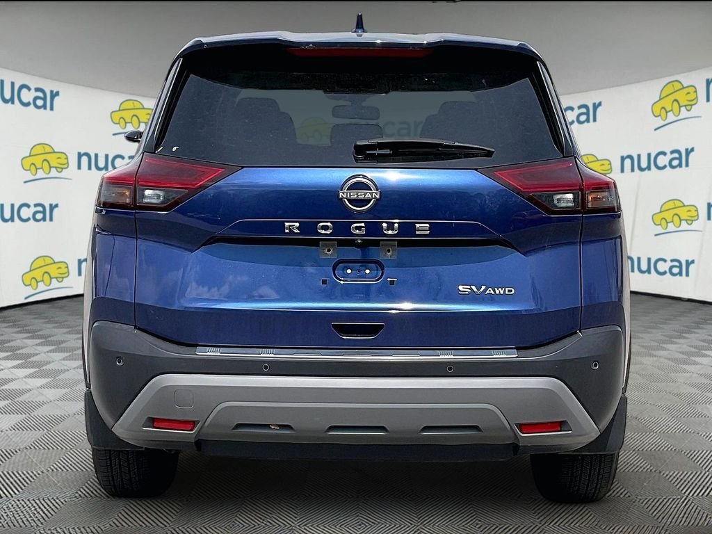 Used 2023 Caspian Blue Metallic Nissan SV image 5