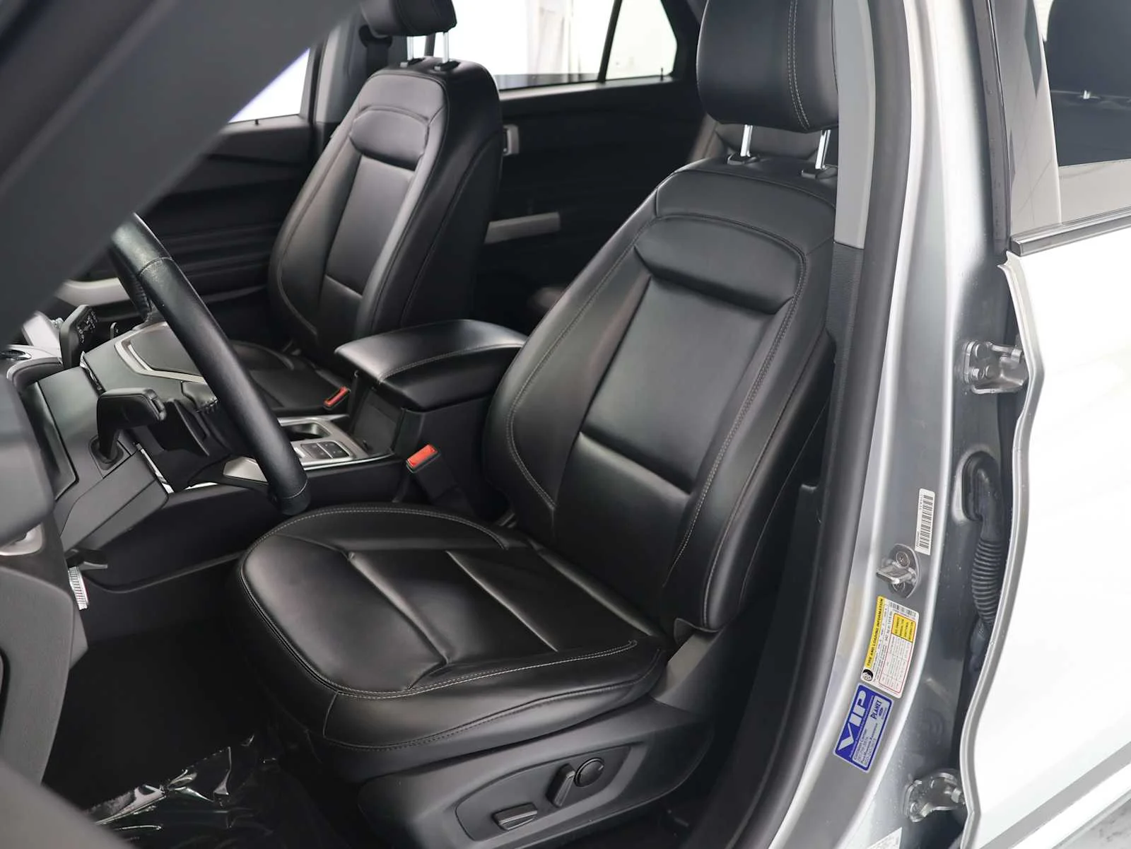 Used 2021 Iconic Silver Metallic Ford XLT image 12