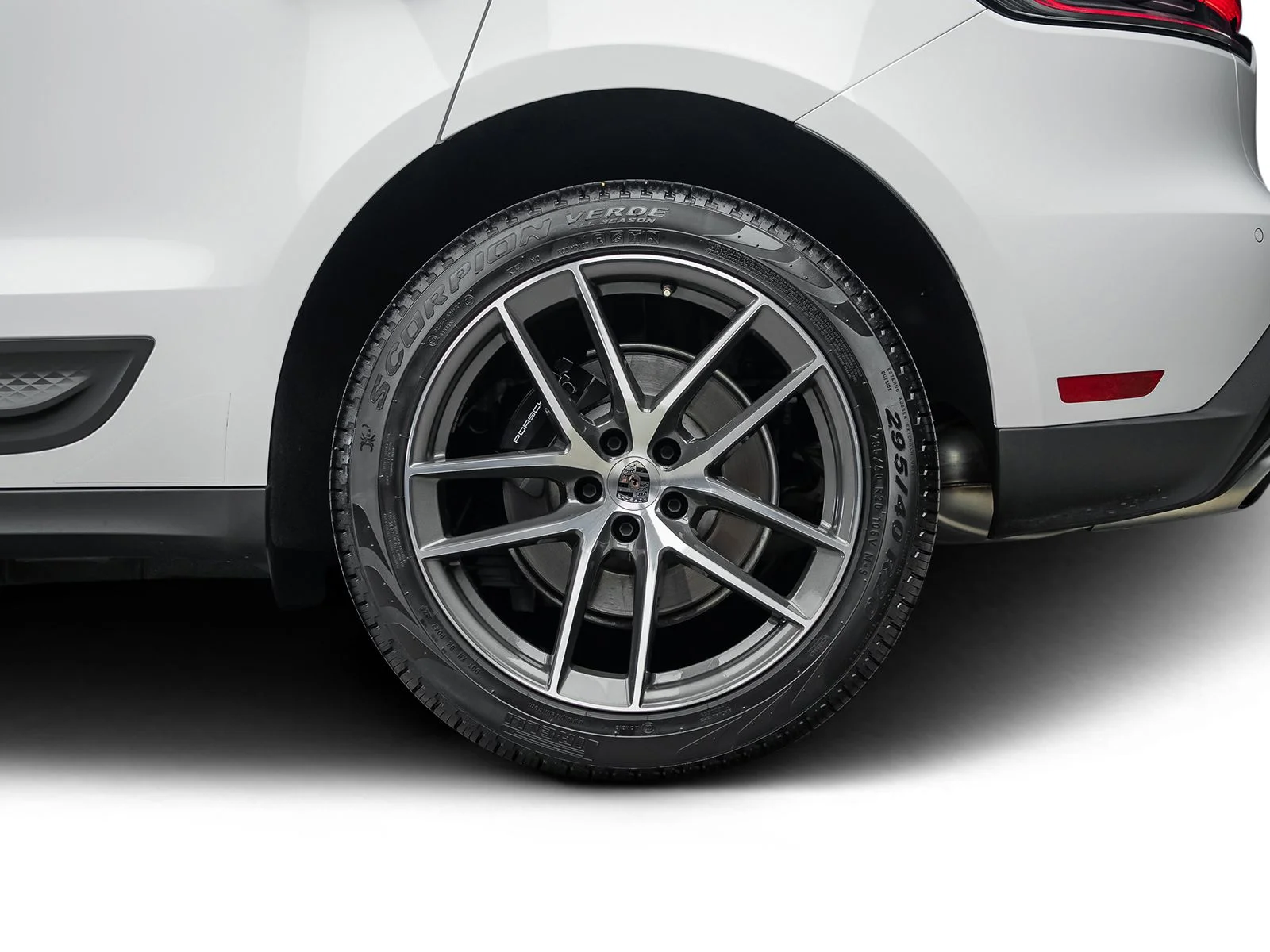 Used 2025 White Porsche Base image 22