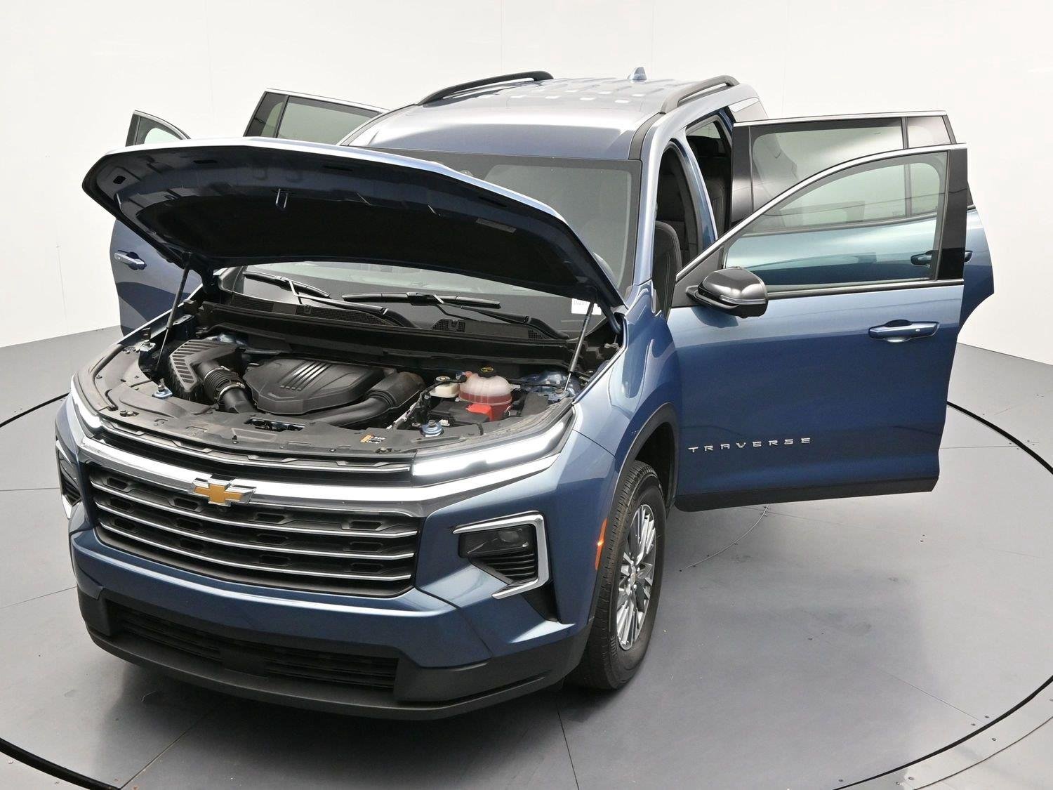 Used 2024 Lakeshore Blue Metallic Chevrolet LT image 40