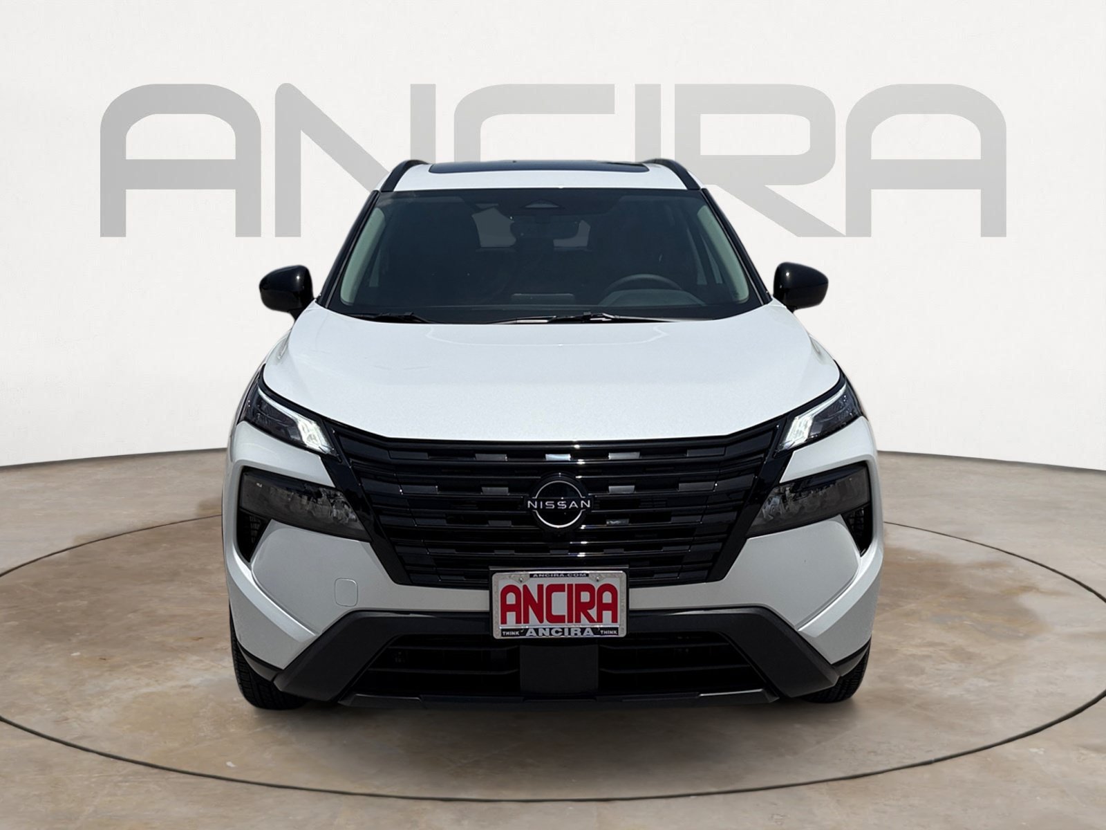 New 2026 Everest White Pearl Tricoat Nissan Dark Armor image 5