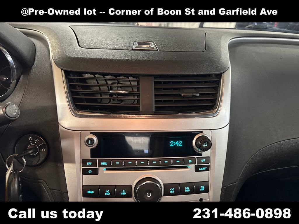 Used 2011 Red Jewel Tintcoat Chevrolet LT w/1LT image 23
