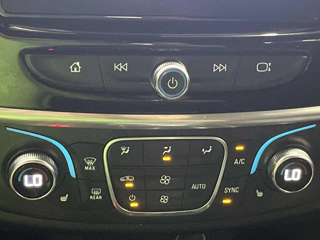 2022 Chevrolet Traverse 1LT - Photo 22