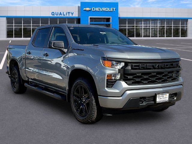 Sterling Gray Metallic 2026 Chevrolet Silverado 1500 Pickup Truck Four-Wheel Drive