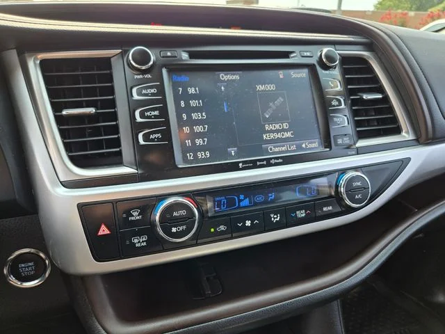 Used 2019 Blue Toyota XLE image 26