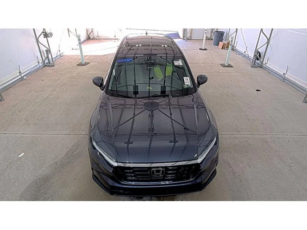 Used 2024  Honda EX-L image 2