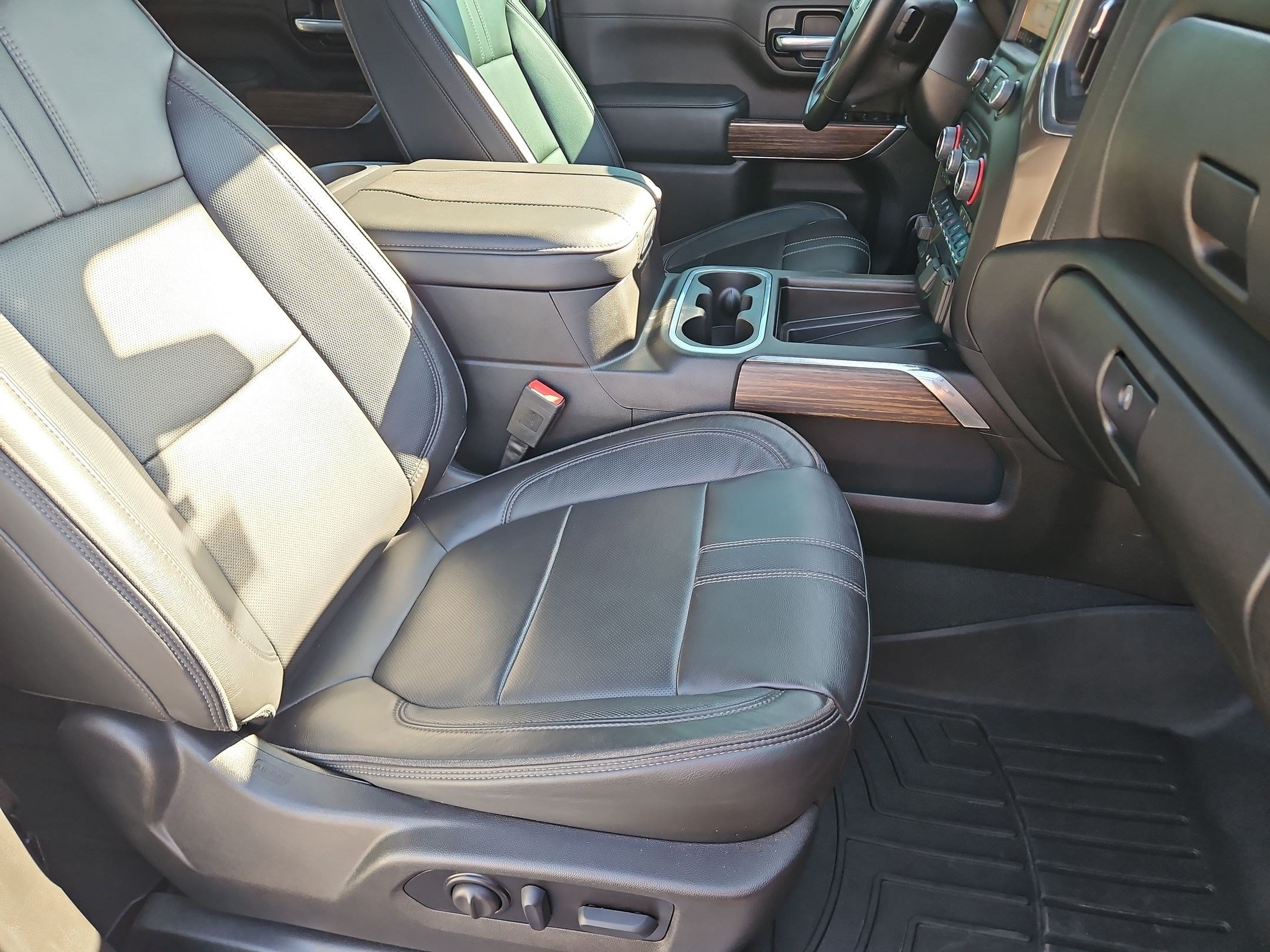 2023 Chevrolet Silverado 3500HD High Country - Photo 29