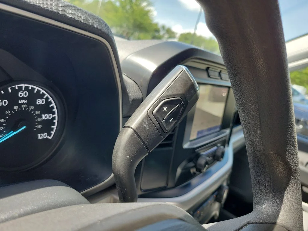 Used 2023 Oxford White Ford XL image 21