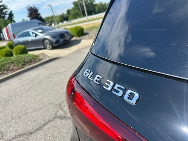 New 2026 Black Mercedes-Benz GLE 350 image 11