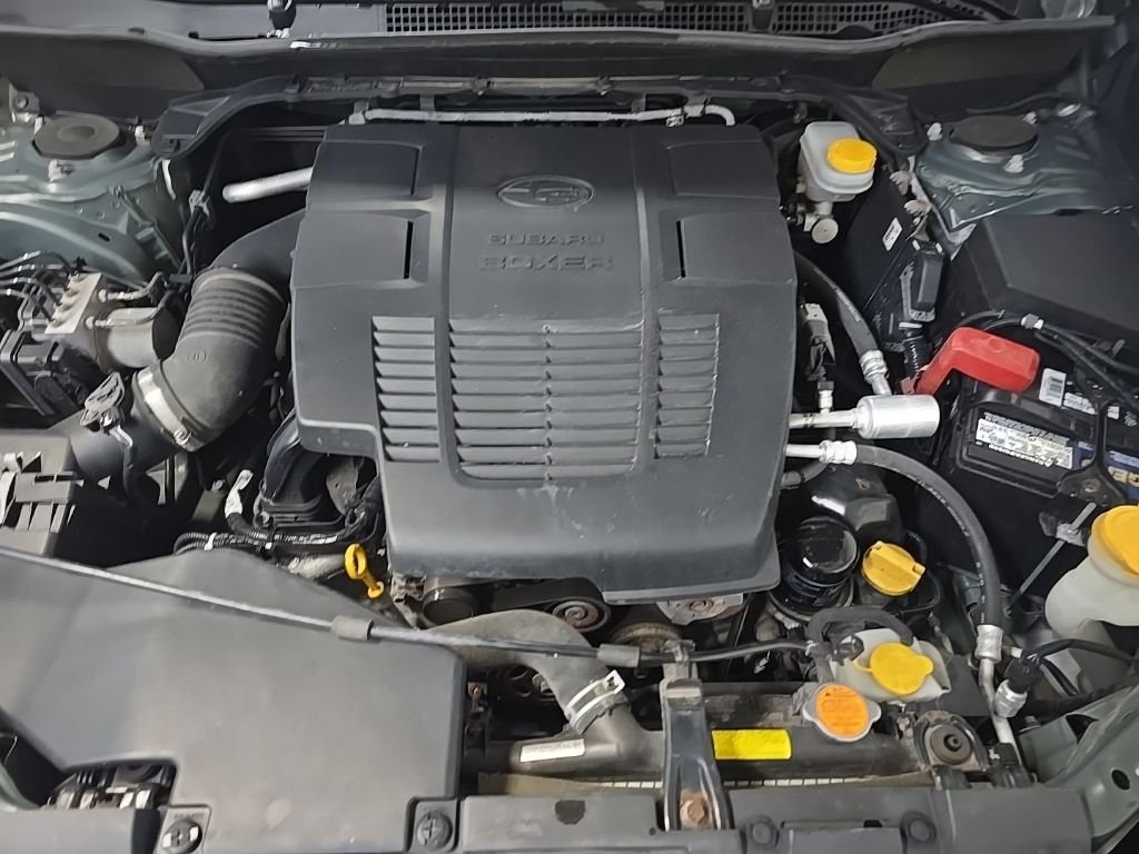 Used 2019 Jasper Green Metallic Subaru Touring image 13