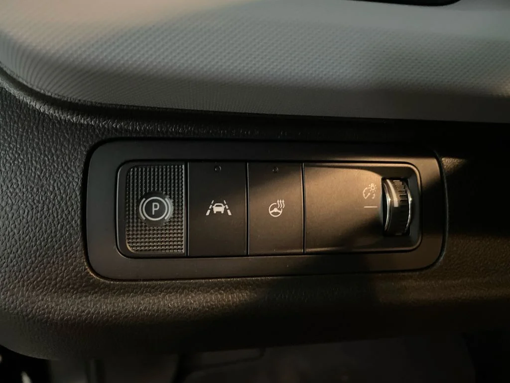 2027 Chevrolet Bolt RS - Photo 12