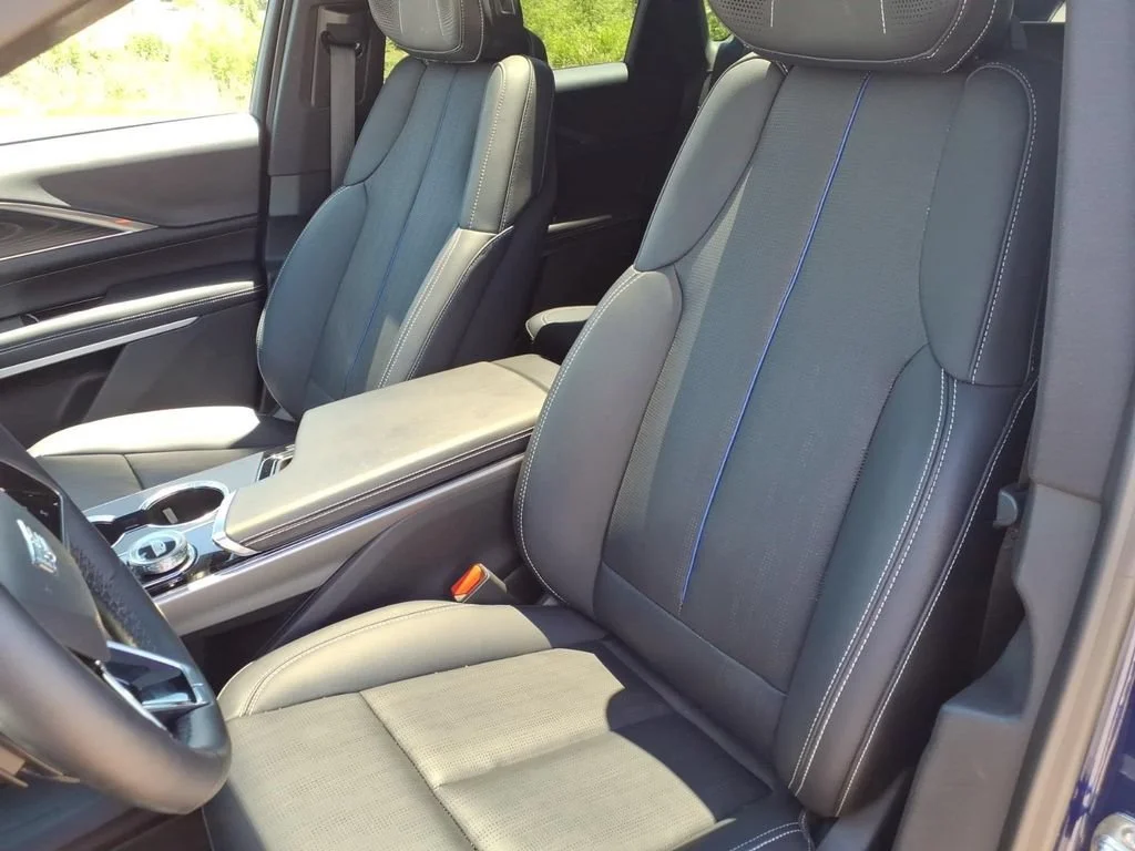 2024 Cadillac LYRIQ Sport 2 - Photo 23