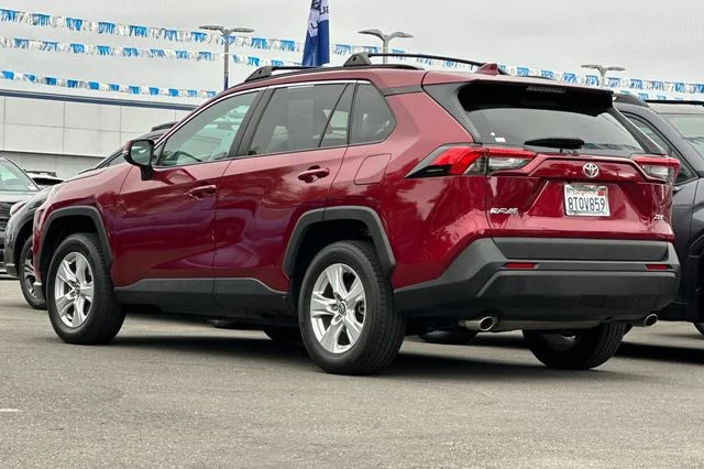 Used 2021 Red Toyota XLE image 6