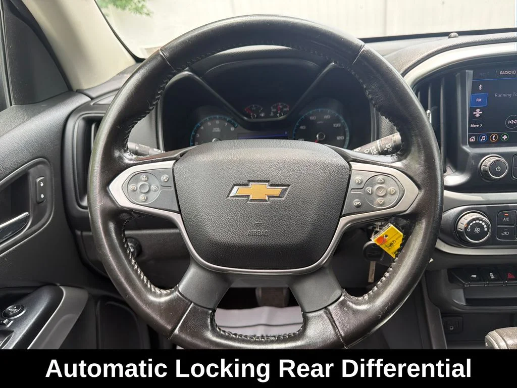 Used 2020 Shadow Gray Metallic Chevrolet LT image 17