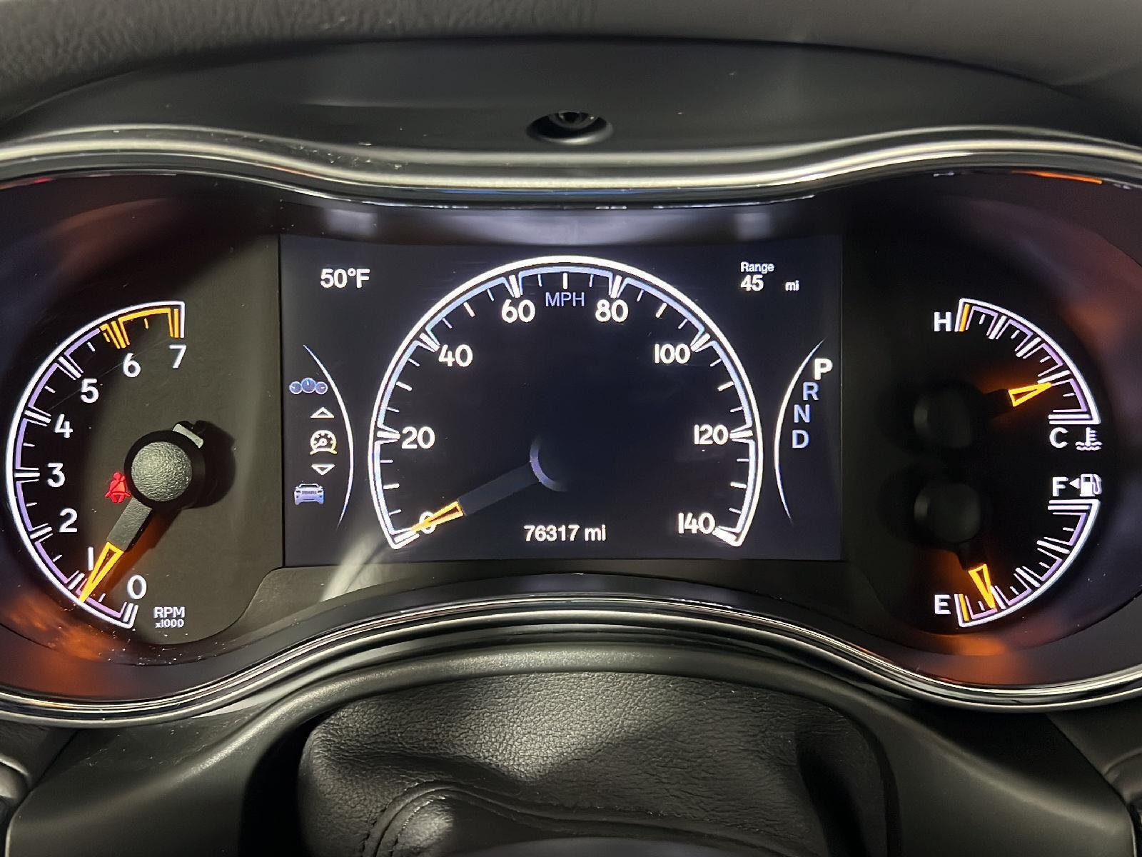 Used 2020 Diamond Black Crystal Pearlcoat Jeep Overland image 18