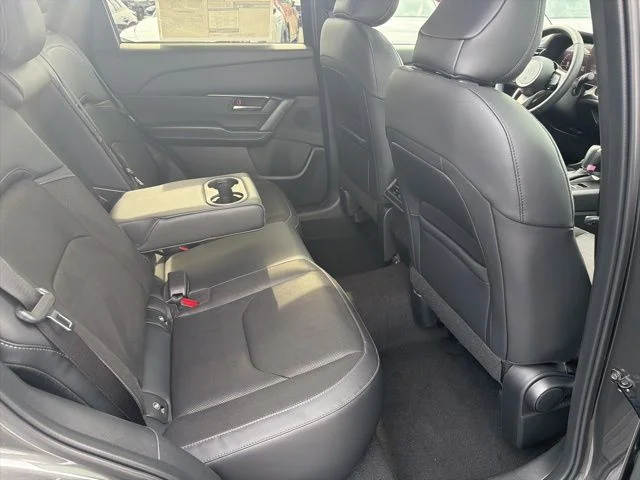New 2026 Machine Gray Metallic Mazda 2.5 S Select AWD image 25