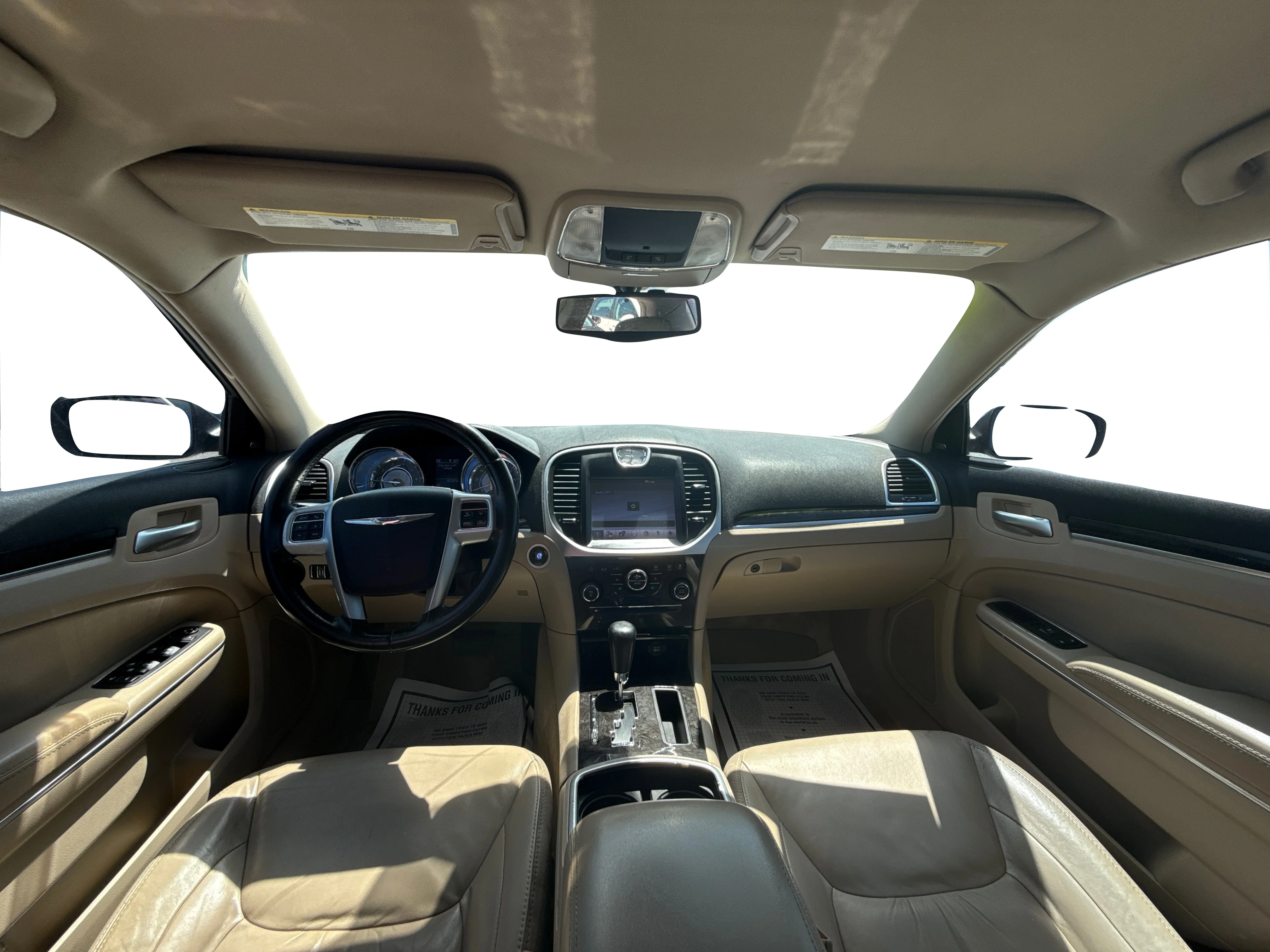 Used 2011 Sapphire Crystal Met Chrysler Limited image 14