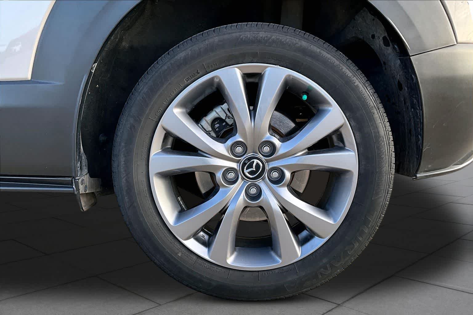 Used 2024 Platinum Quartz Metallic Mazda 2.5 S Premium Package image 19