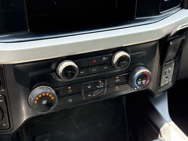 Used 2025 White Ford XLT image 23