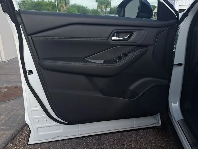 Used 2026 White Nissan Dark Armor image 11