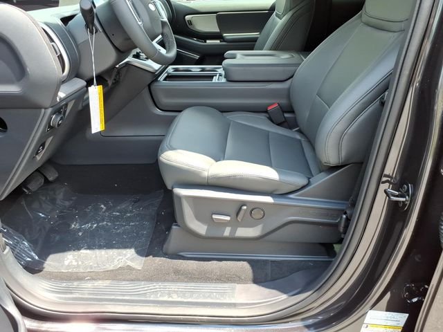 New 2026 Dark Matter Gray Metallic Ford Active image 19