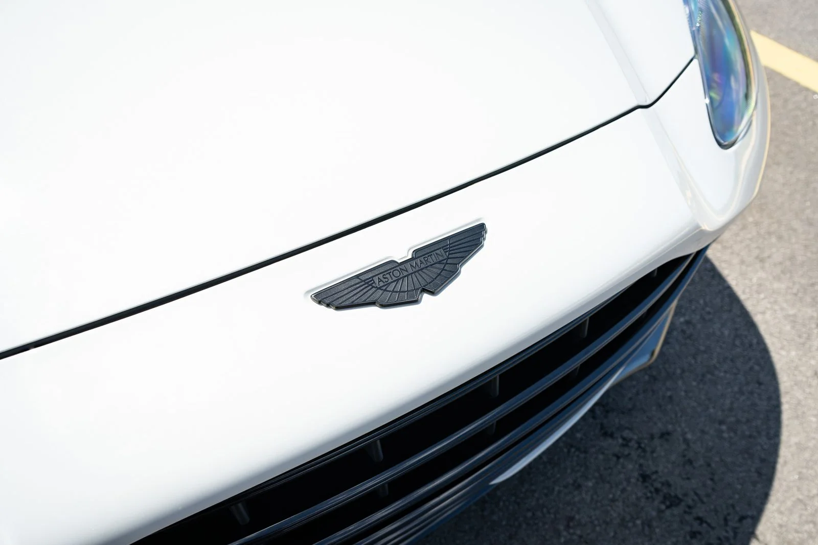 Used 2023 Silver Aston Martin 707 image 7