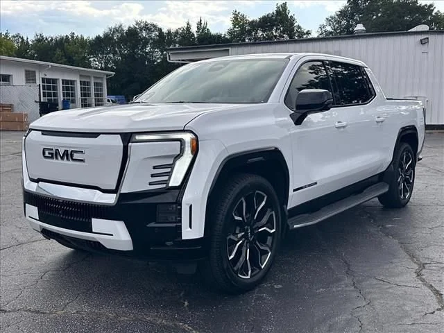 Certified Used 2025 Summit White GMC Extended Range Denali image 5