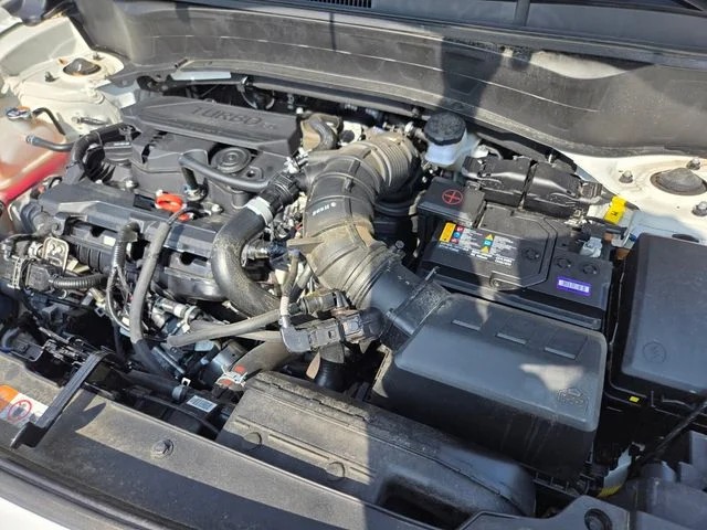 Used 2024 White Kia SX image 24
