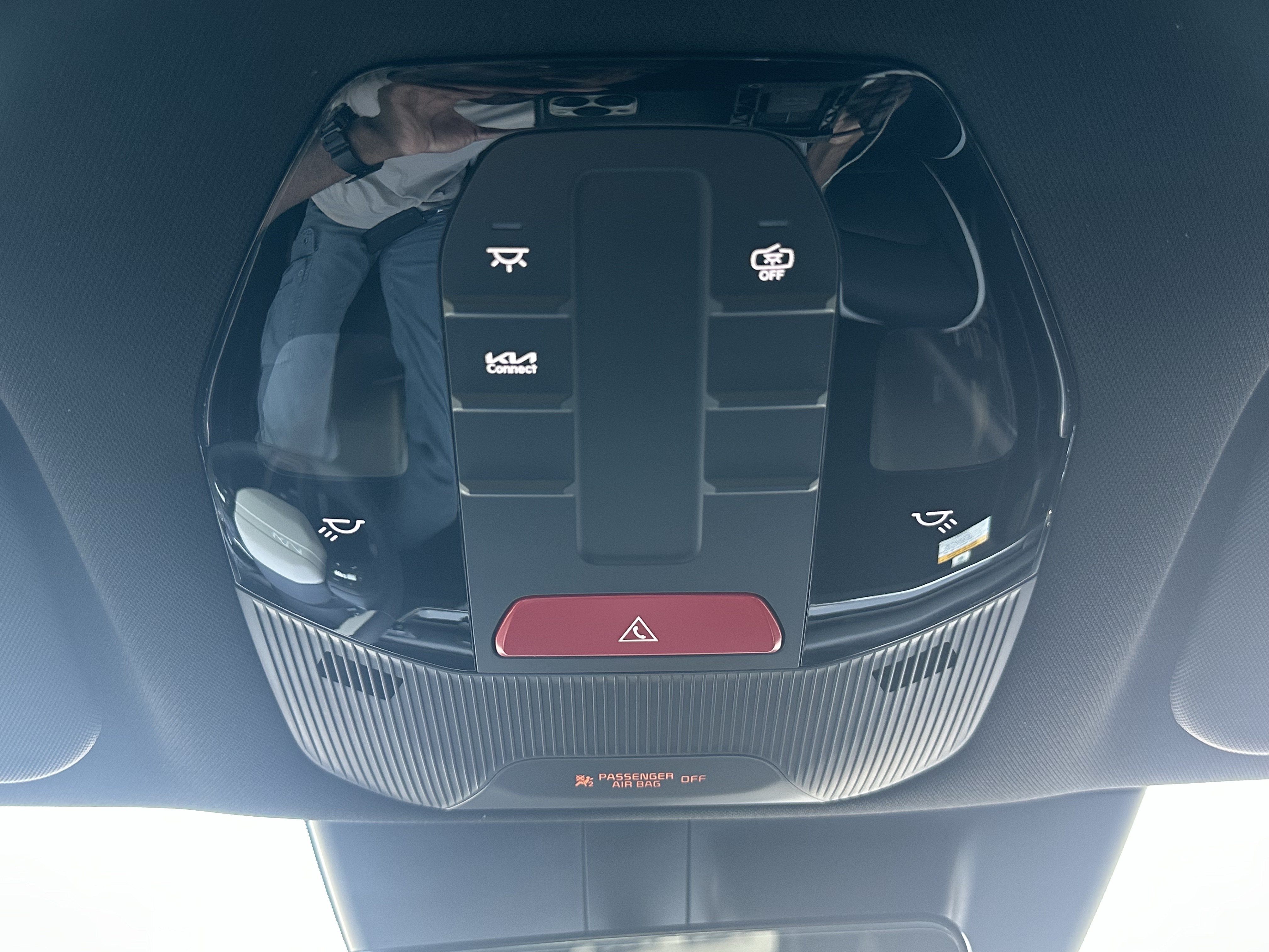 New 2026 Snow White Pearl Kia GT-Line image 23