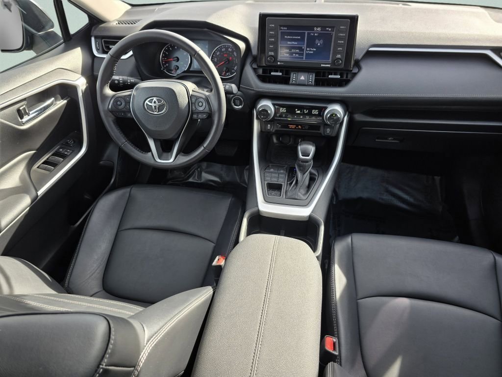 Used 2022 Magnetic Gray Metallic Toyota XLE Premium image 33
