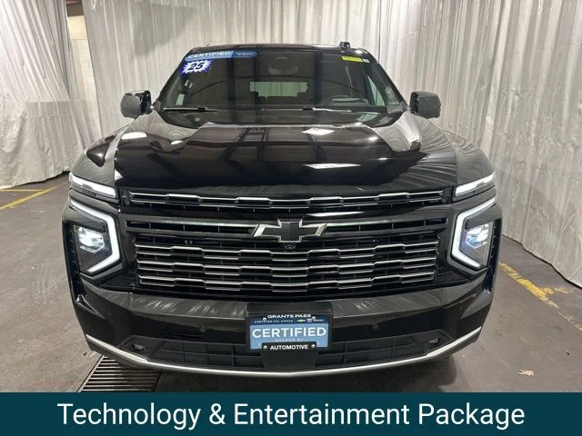 Used 2025 Black Chevrolet High Country image 7