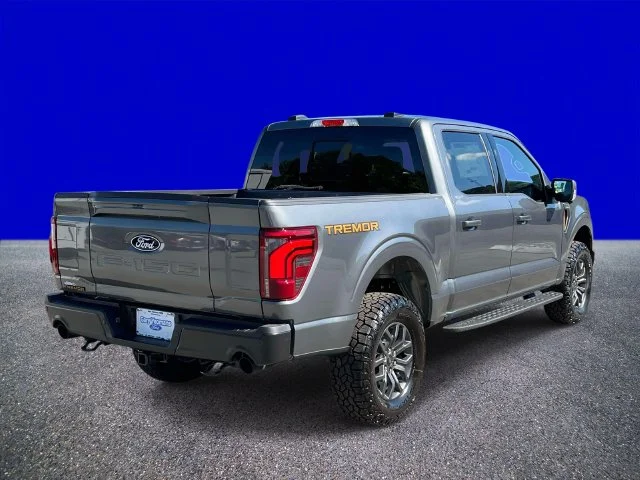 New 2026 Gray Ford Tremor image 3