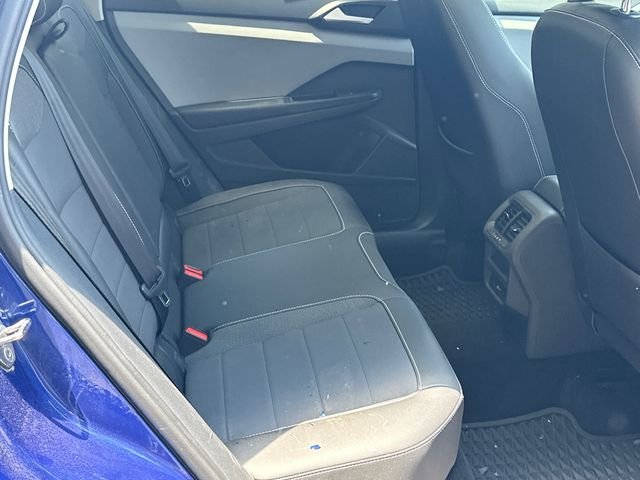Certified Used 2022 Blue Volkswagen 1.5T SE image 11