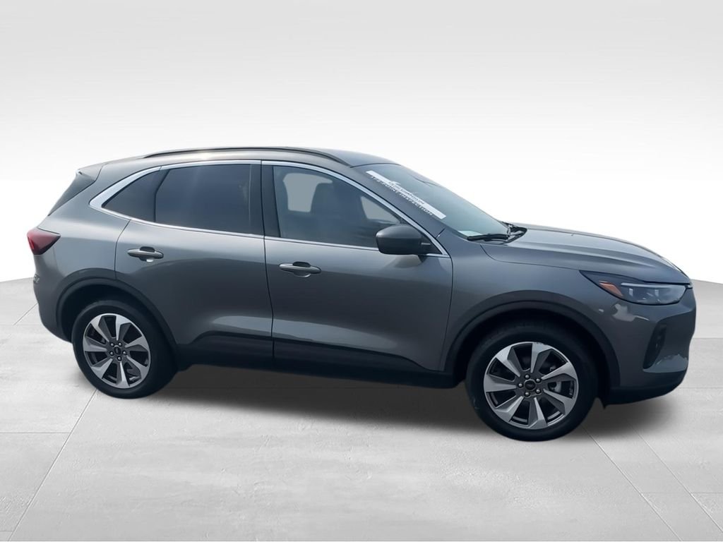 2025 Ford Escape Platinum - Photo 11